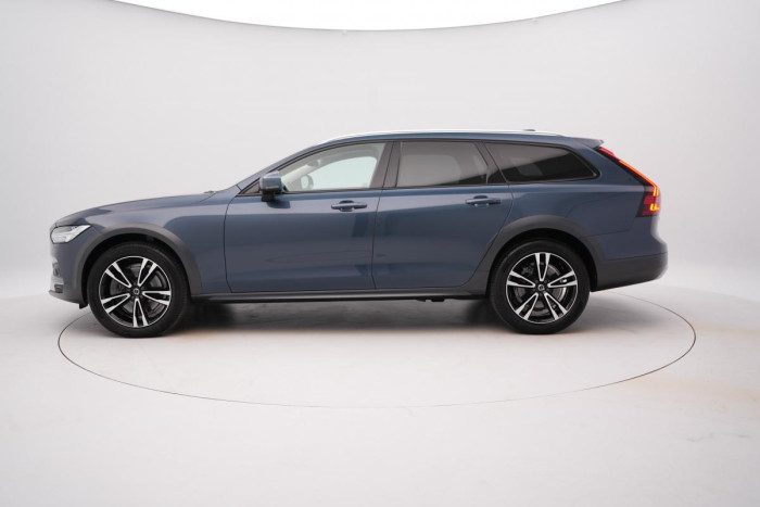 Volvo V90 CC B4 AWD PRO AUT 1.maj. 2.0 CC CC