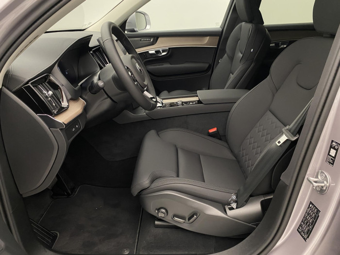Volvo XC90 T8 AWD RECHARGE BRIGHT PLUS 7m