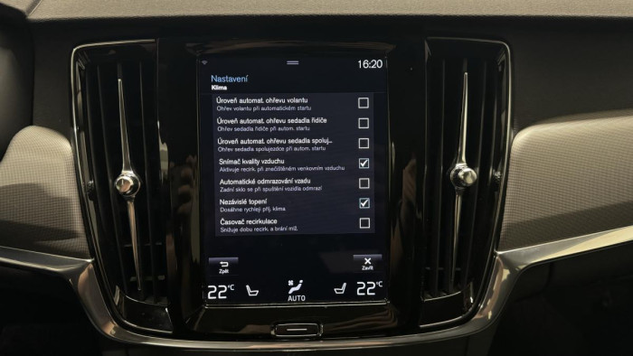 Volvo V90 CROSS COUNTRY D4 REZERVACE 2.0 d