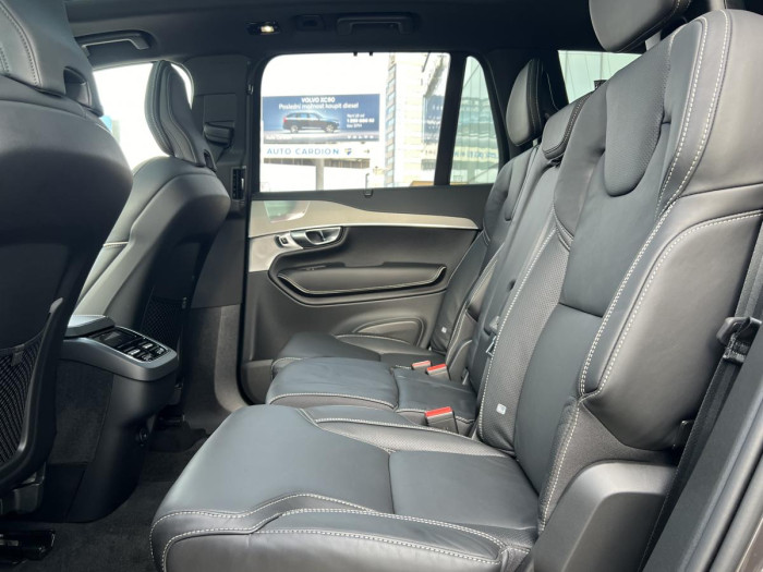 Volvo XC90 B5 AWD ULTIMATE DARK Aut 1.maj