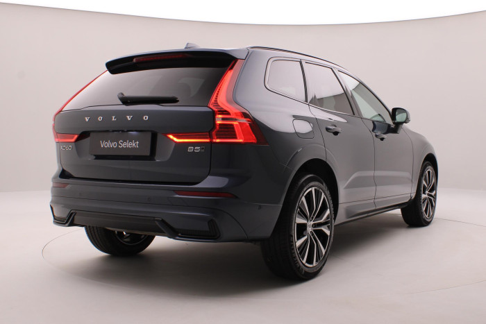 Volvo XC60 B5 AWD DARK PLUS AUT
