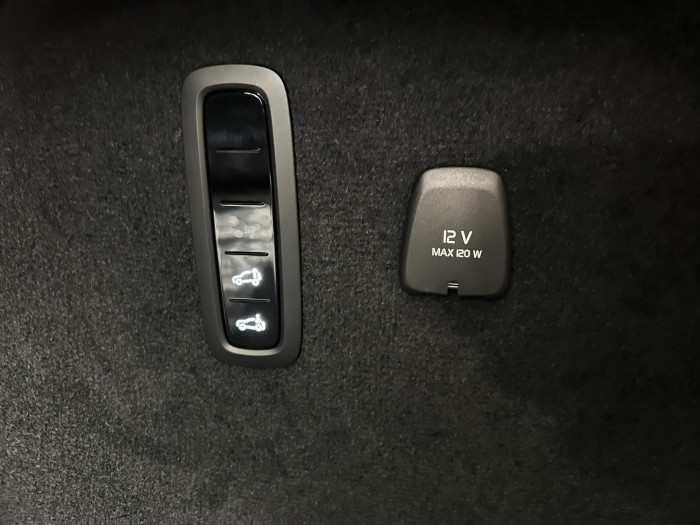 Volvo ES90 PURE ELECTRIC ULTRA