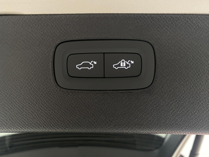 Volvo XC90 B5 AWD AUT DARK PLUS