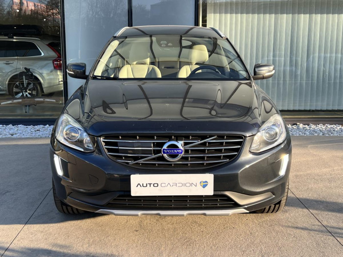 Volvo XC60 D4 AWD SUMMUM Aut 1.maj. 2.4 d Summum