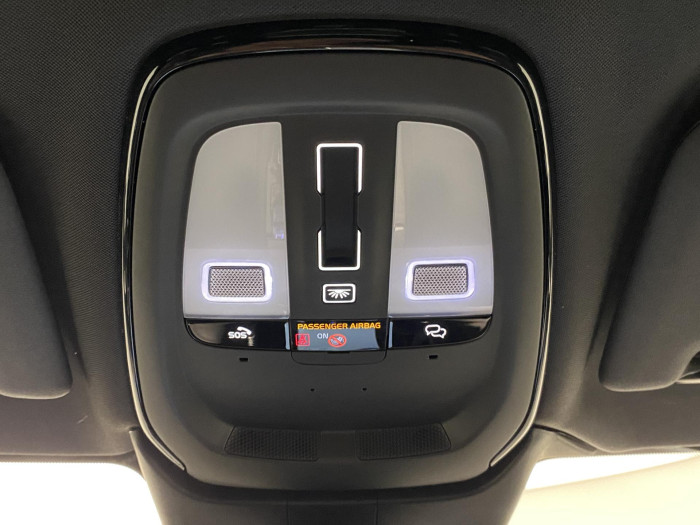 Volvo V60 B4 AUT DARK PLUS