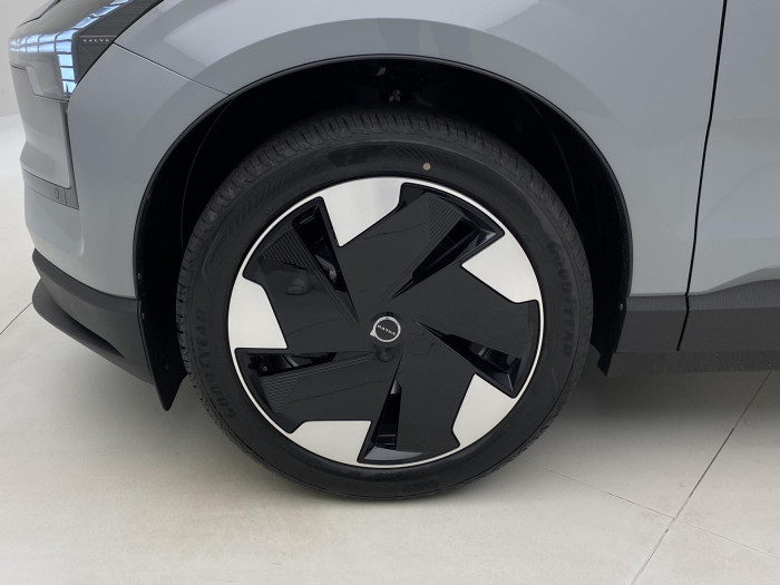 Volvo EX30 PURE ELECTRIC EXTENDED PLUS