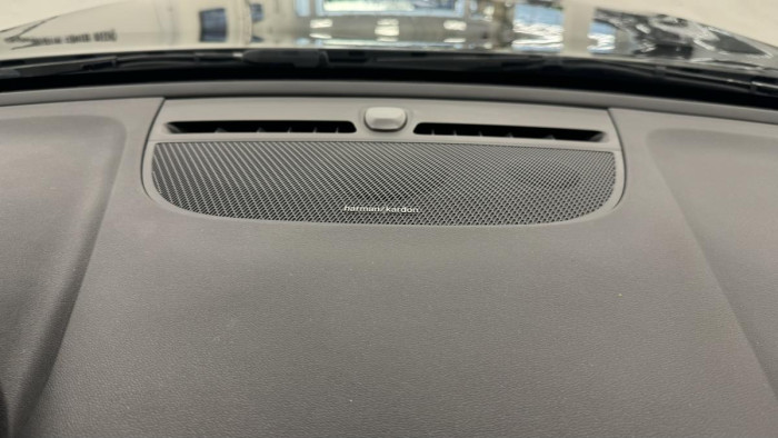 Volvo XC40 D3 MOMENTUM ADVANCED REZERVACE 2.0 d Momentum