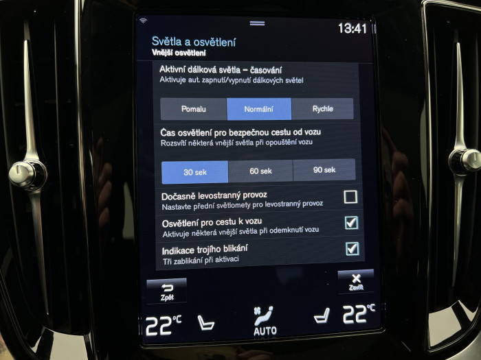 Volvo V60 CC B4 PRO AUT 1.maj. REZERVACE 2.0 CC CC