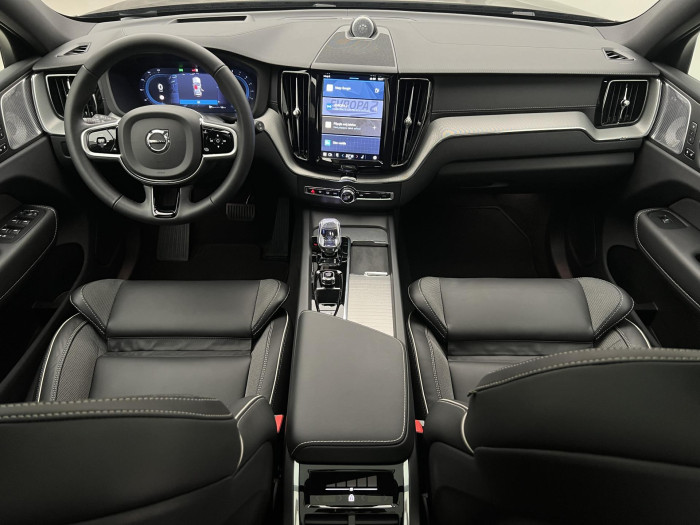 Volvo XC60 B5 AWD ULTRA BLACK EDITION AUT 2.0 Edition