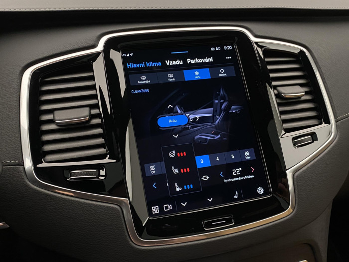 Volvo XC90 T8 AWD ULTRA DARK AUT CZ 7m
