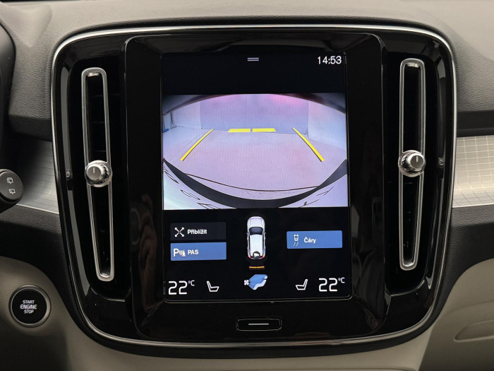 Volvo XC40 T3 MOMENTUM CZ 1.5 Momentum