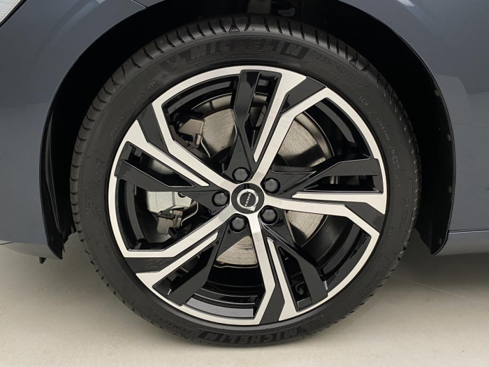 Volvo S60 B5 AWD AUT DARK PLUS