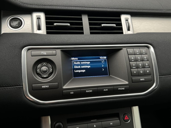 Land Rover Range Rover Evoque 2.2 TD4 AWD AUT CZ REZERVACE 2.2 TD