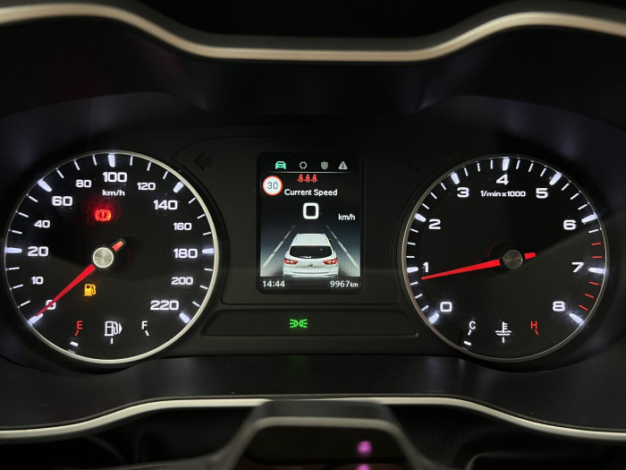 MG ZS 1.5 ESSENTIAL PLUS CZ 1.maj.