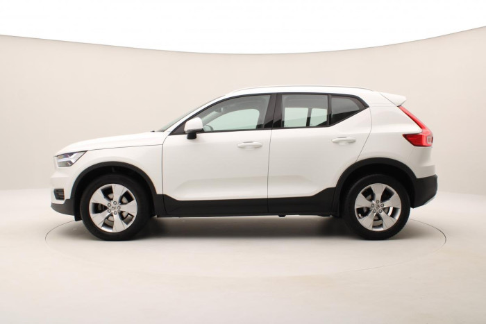 Volvo XC40 T3 MOMENTUM AUT CZ 1.maj 1.5 Momentum