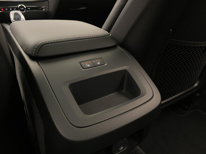 Volvo V60 B4 AUT BRIGHT PLUS