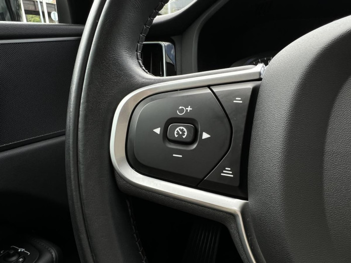 Volvo XC60 B4 AWD MOMENTUM Aut 1.maj. 2.0 Momentum