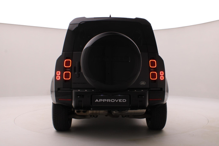 Land Rover Defender 110 D300 X-DYNAMIC HSE AWD AUT 3.0 d Dynamic