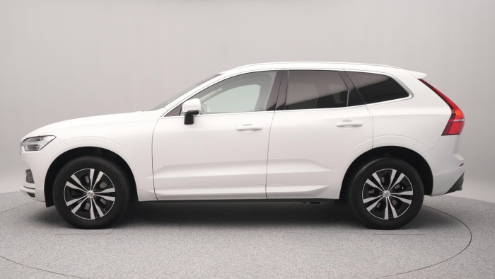 Volvo XC60 B4 AWD PLUS DARK AUT CZ