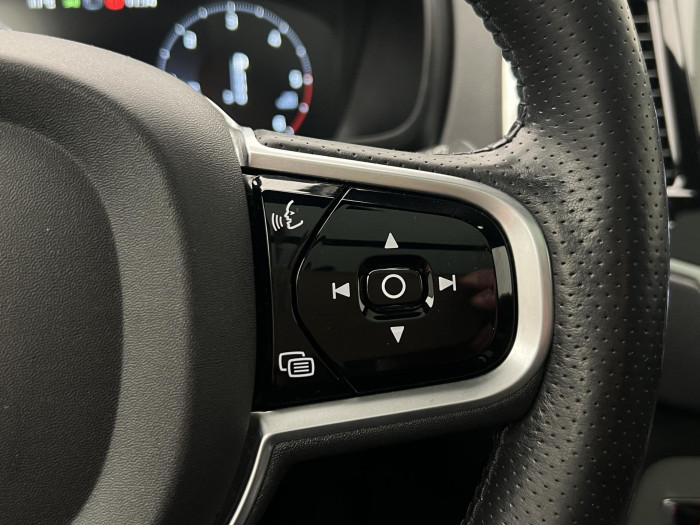 Volvo XC90 D5 AWD INSCRIPTION AUT 2.0 d