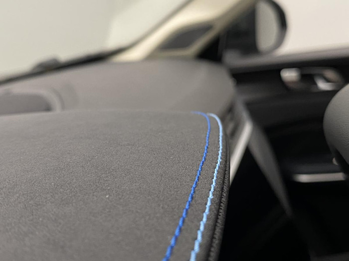 Lynk & Co 01 PHEV DCT AUT 1.maj