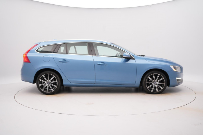 Volvo V60 D4 SUMMUM AUT 2.0 d Summum