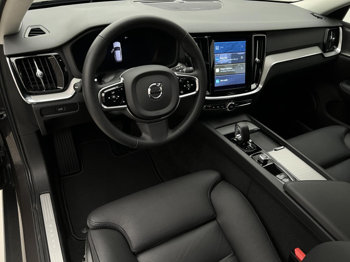 Volvo V60 CC B5 AWD PLUS BRIGHT AUT