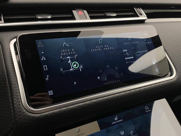 Land Rover Range Rover Velar D200 R-DYNAMIC SE AWD AUT 2.0 d Dynamic SE