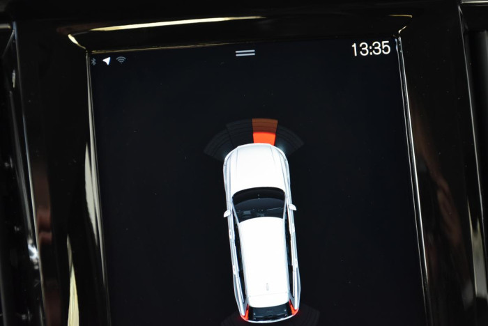 Volvo V90 D4 AWD MOMENTUM REZERVACE 2.0 d Momentum