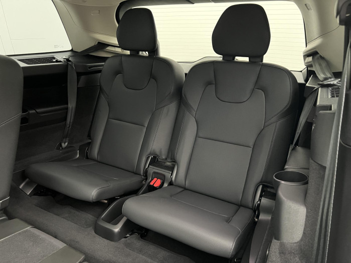 Volvo XC90 T8 AWD RECHARGE ULT. BRIGHT 7M