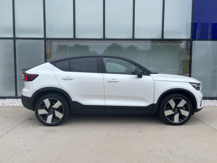 Volvo C40 PURE ELECTRIC TWIN ENGINE Aut