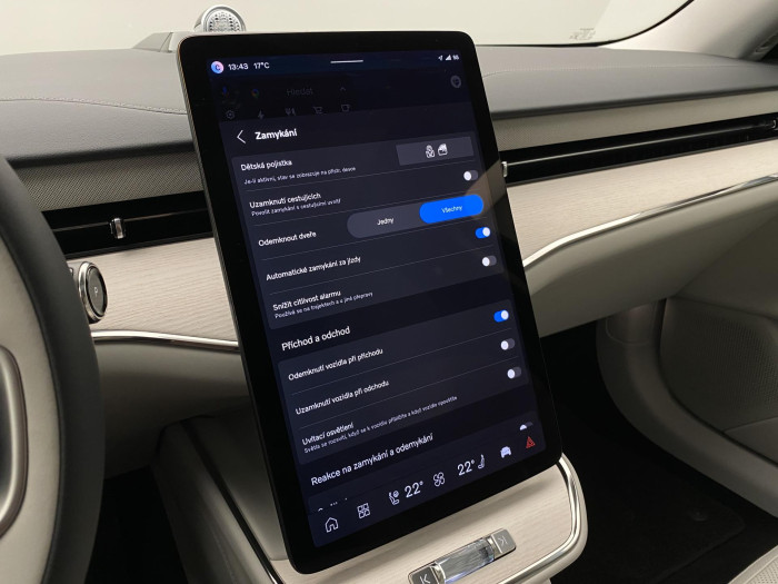 Volvo ES90 PURE ELECTRIC ULTRA