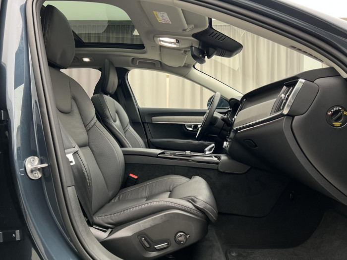 Volvo V90 T6 AWD RECHARGE PLUS BRIGHT