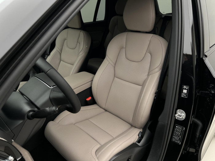 Volvo XC90 T8 AWD RECHARGE DARK PLUS AUT