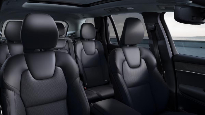 Volvo XC90 T8 AWD RECHARGE DARK ULTRA AUT