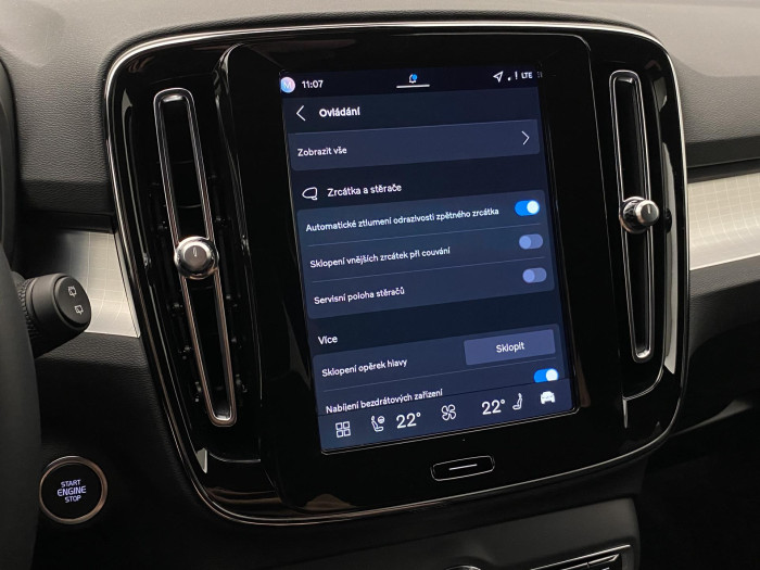 Volvo XC40 B3 AUT PLUS BLACK EDITION