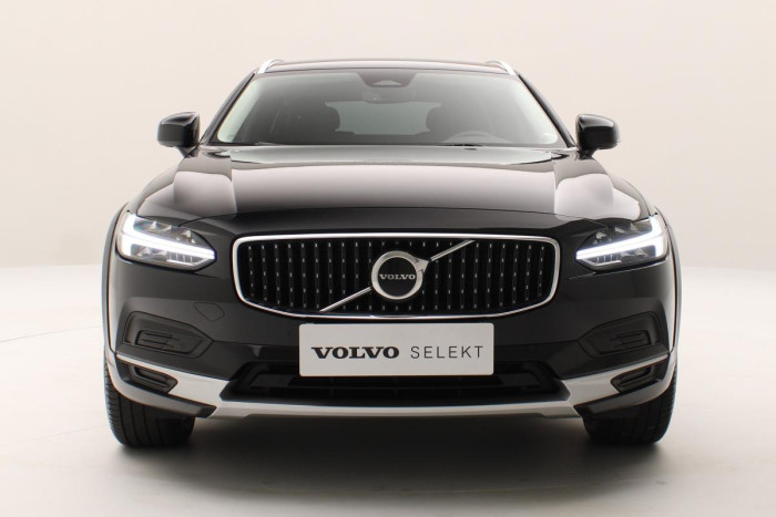 Volvo V90 CC B4 AWD PLUS AUT CZ 1.maj. 2.0 CC CC Plus