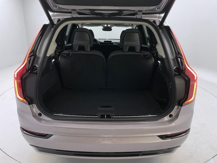 Volvo XC90 T8 AWD RECHARGE DARK ULTRA