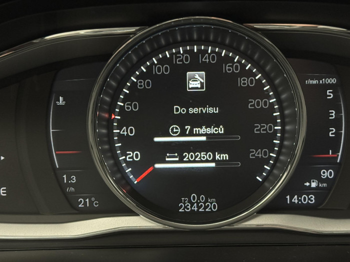 Volvo XC60 D4 AWD MOMENTUM AUT 2.4 d Momentum