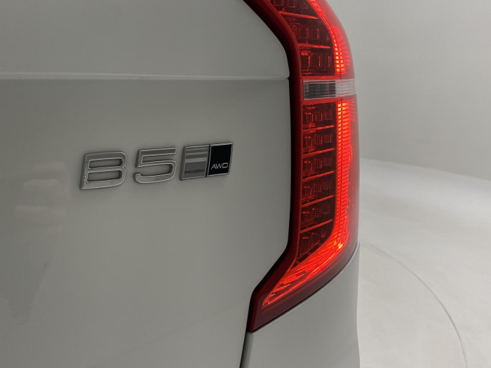 Volvo XC90 B5 AWD INSCRIPION AUT CZ