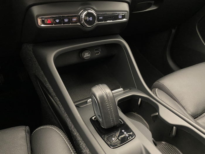 Volvo XC40 T3 MOMENTUM AUT 1.5 Momentum