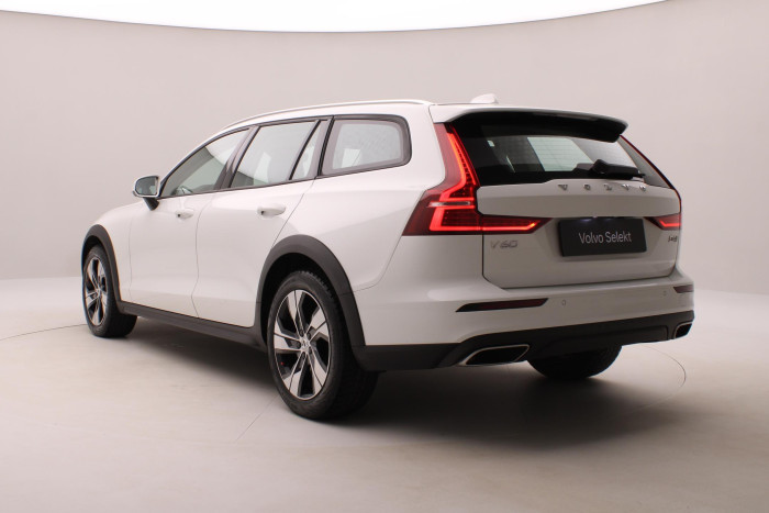 Volvo V60 CC D4 AWD MOMENTUM AUT CZ 2.0 d CC CC Momentum