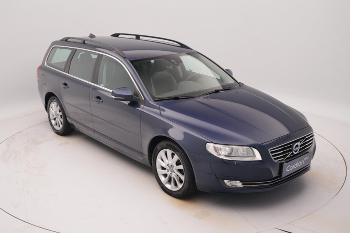 Volvo V70 D4 MOMENTUM CZ 1.maj 2.0 d Momentum