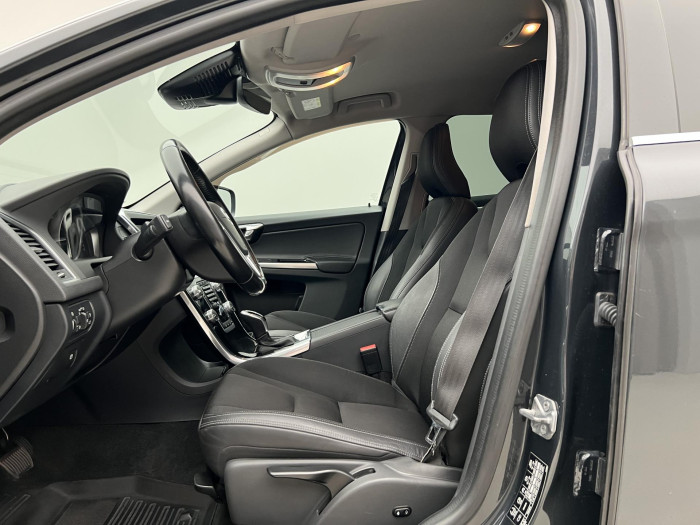 Volvo XC60 D4 AWD MOMENTUM AUT 2.4 d Momentum
