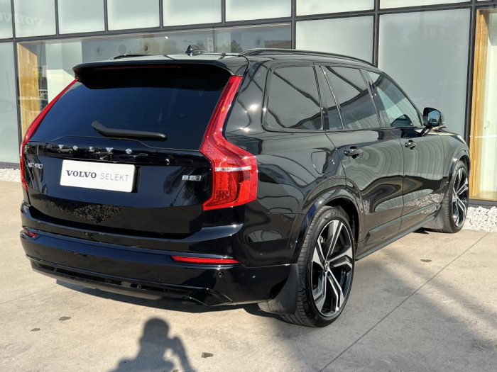 Volvo XC90 B5 AWD ULT. DARK REZERVACE