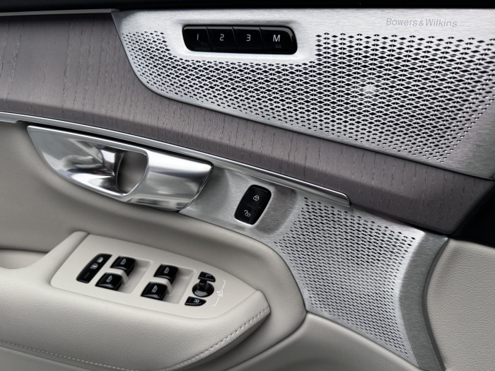 Volvo XC90 B5 AWD AUT BRIGHT PLUS 7míst