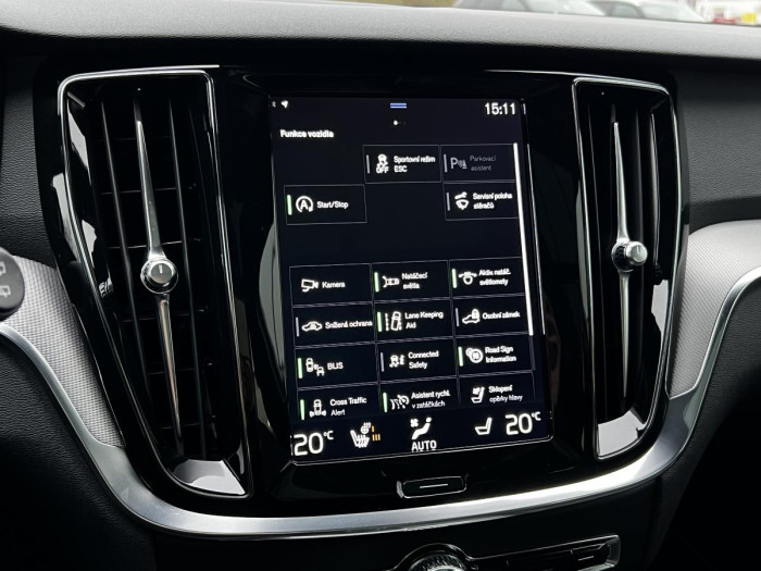 Volvo V60 T4 R-DESIGN AUT 1.maj.