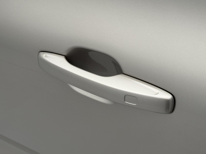 Volvo XC60 B4 AWD PLUS DARK AUT 1. maj