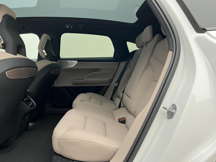 Volvo ES90 PURE ELECTRIC ULTRA