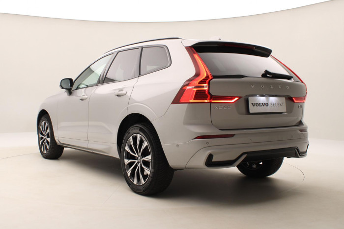 Volvo XC60 B4 AWD PLUS DARK AUT CZ 1.maj